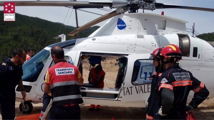 El rescate se ha efectuado en un helicóptero medicalizado Charly 9
