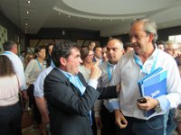 Moreno reconoce la victoria de Requena por 45 votos en el congreso del PP de Jaén, pero "con reservas"