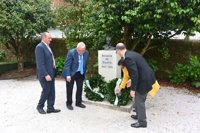 Los premios Pedrón de Ouro 2017 distinguen la trayectoria del profesor Martín Veiga y de la Fundación Rosalía de Castro
