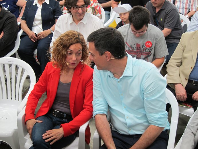 Meritxell Batet i Pedro Sánchez