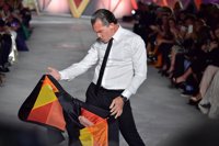 Antonio Banderas 'torea' en Cannes ante la mirada de Rania de Jordania y Naomi Campbell
