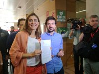 Podemos presenta su moción de censura contra el Gobierno de Cifuentes porque "no pueden borrar su pasado"
