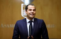 Aguado cree que la moción de censura de Podemos a Cifuentes es "una etapa más del show" de la formación morada