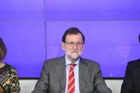 Rajoy dice que para el PP "todo sigue igual" tras la victoria de Sánchez y que no adelantará elecciones