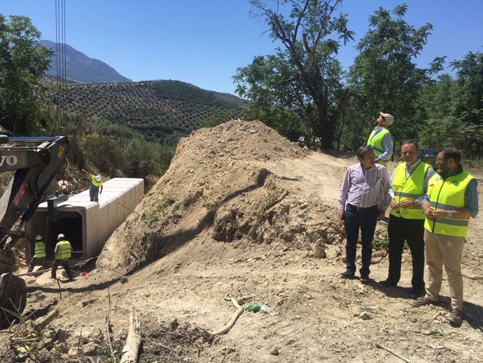 Visita a las obras en la A-6051