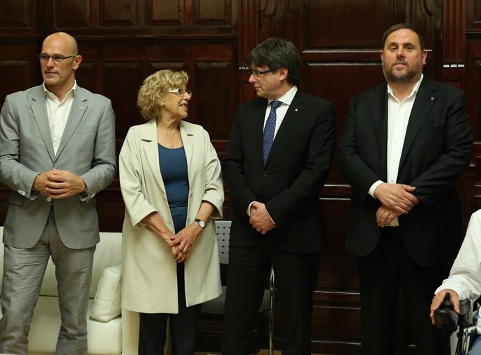 Conferència d'Puigdemont a Madrid amb Carmena, Junqueras i Romeva 