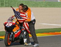 El mundo del motociclismo llora a Nicky Hayden