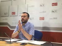 PSOE afea al PP "no proponer en positivo" y defiende que la Junta habilita becas comedor para 25.000 niños