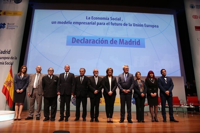 Báñez anuncia que el Gobierno prepara una nueva Estrategia Española de Economía 