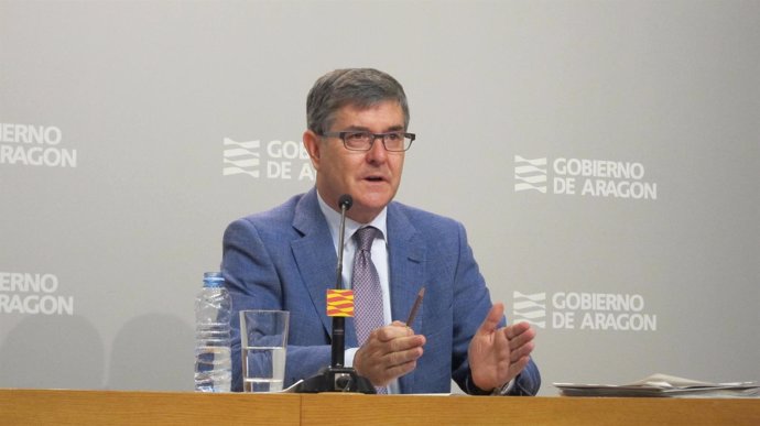 El consejero de Presidencia del Gobierno de Aragón, Vicente Guillén