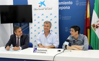 Estepona y Obra Social "la Caixa" entregan una subvención de 13.200 euros a la asociación local Parkinson Sol