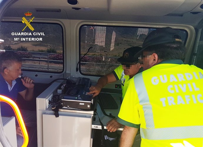 Guardia Civil detiene a un camionero que sextuplicaba la tasa máxima de alcohol 