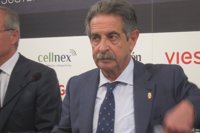 Revilla lamenta la "terrible masacre" de Mánchester