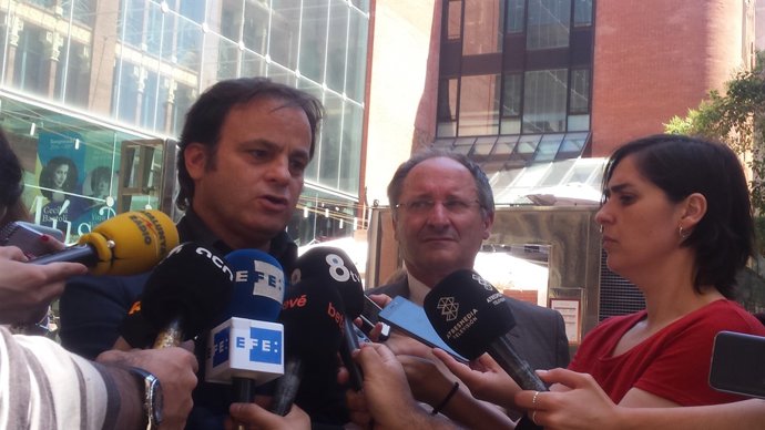 T.Alcalde J.Asens, J.Llinares