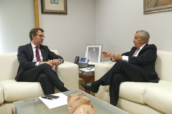 Reunión del titular de la Xunta con el presidente de la CNMC.