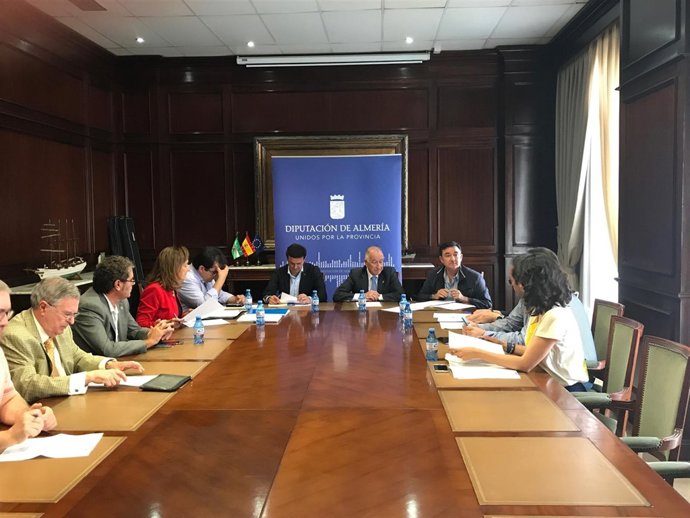 El Patronato de la UNED es un centro asociado a la Diputación Provincial.