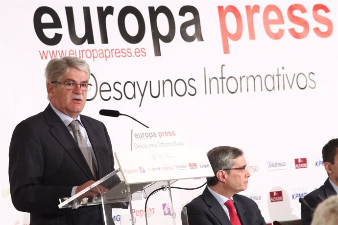 Alfonso Dastis en el Desayuno de Europa Press