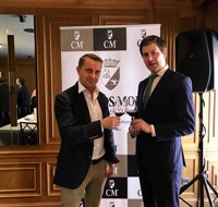 Bodega Carlos Moro presenta en Oviedo su primer vino de Rioja