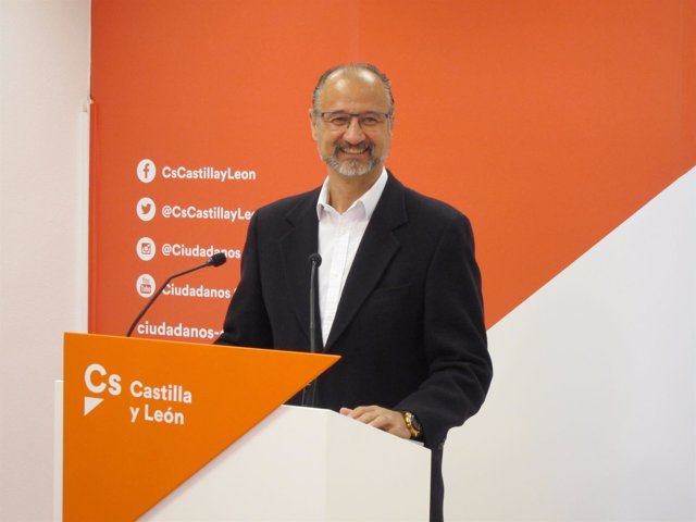 El portavoz de Cs en las Cortes, Luis Fuentes