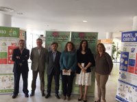 Junta destaca el compromiso de los mayores con el reciclaje y la conservación del medio