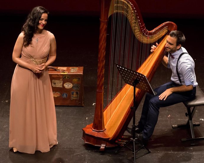Dúa Harpevoix actuará en el centro Unicaja de Cultura de Antequera