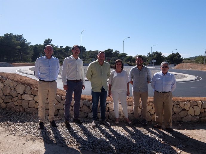 Visita a la rotonda de El Bosque