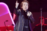 Raphael llega este jueves, viernes y sábado a Sevilla con su gira 'Loco por cantar'