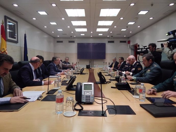 Reunión en Interior de la mesa de evaluación de la amenaza terrorista