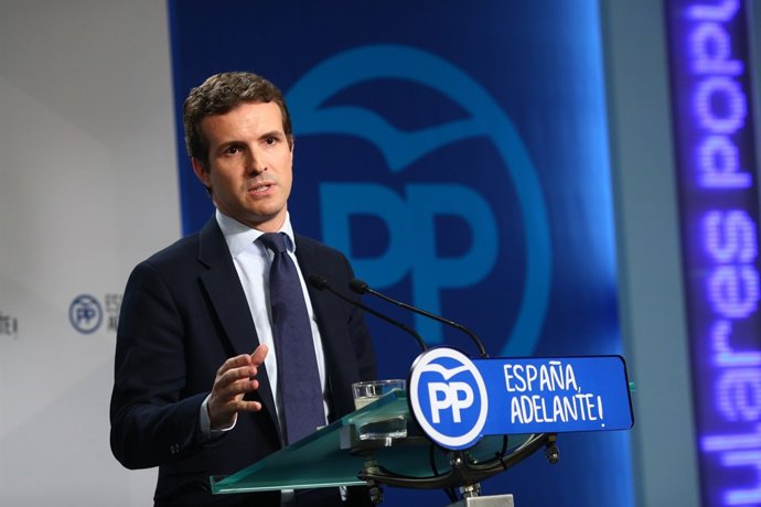 Pablo Casado en roda de premsa a la seu del PSOE