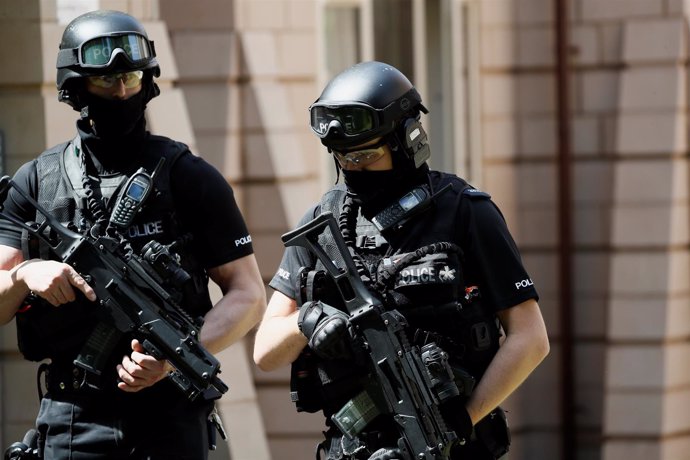 La Policía de Reino Unido tras el atentado suicida de Manchester