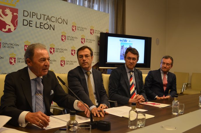 León: Prieto (I); Ramírez, Majo y Salguero