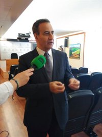 Lastra (PSOE) dice desconocer los motivos del cese de Blanco del que se enteró esta mañana y evita valoraciones política