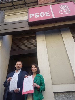 José Luis Ábalos i Adriana Llastra