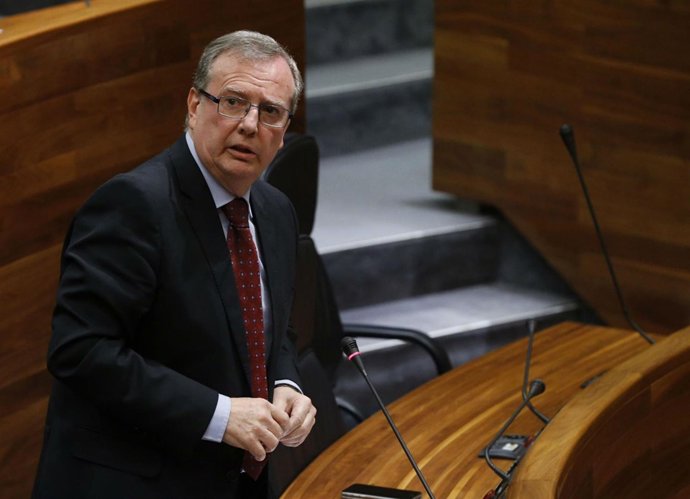 Francisco del Busto, durante el pleno de la Junta. 