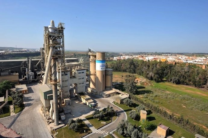 Cementera de Niebla.