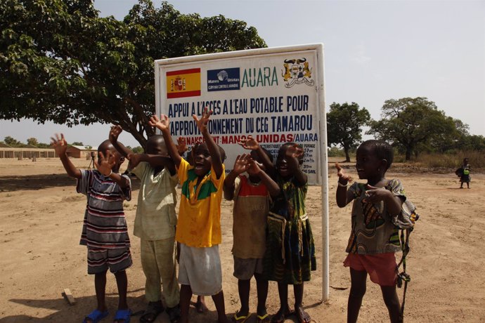 AUARA desarrolla seis proyectos que dan acceso a agua potable en África