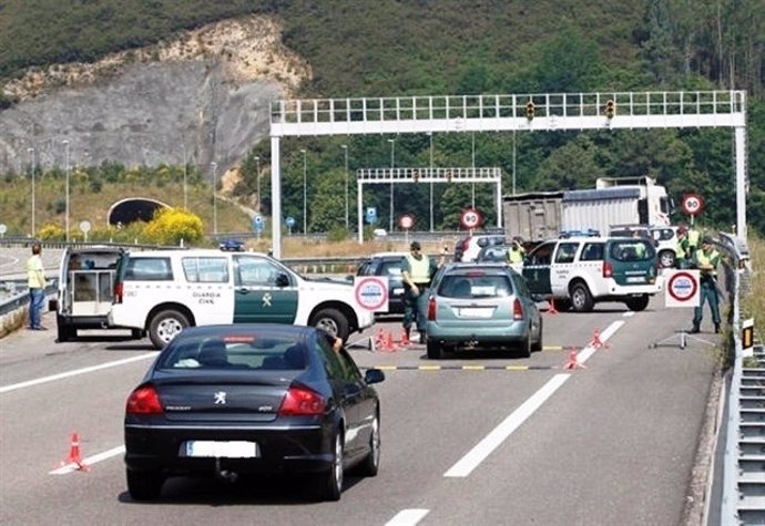 Control de la Guardia Civil. 