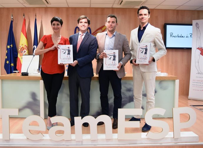 Jaime González Castaño presenta libro de gimnasia