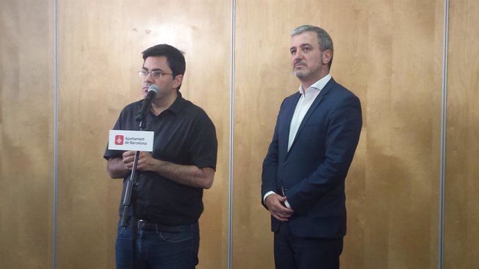 Los tenientes de alcalde de Barcelona Gerardo Pisarello y Jaume Collboni