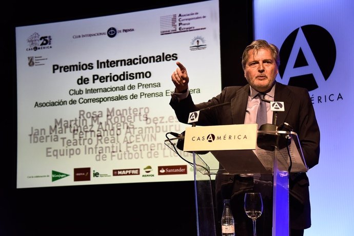 Méndez de Vigo en la entrega de los Premios Club Internacional de Prensa