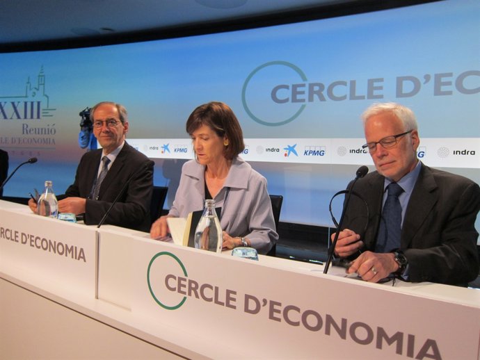 J.M.González-Páramo (BBVA), T.Garcia-Milà (Cercle) i el professor B.Eichengreen