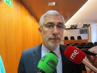 Llamazares (IU) critica el "cierre en falso de la crisis del Gobierno" con el nombramiento de Isaac Pola