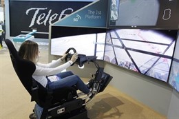 Demo de conducció remota deTelefónica, Ericsson i Idiada en el MWC