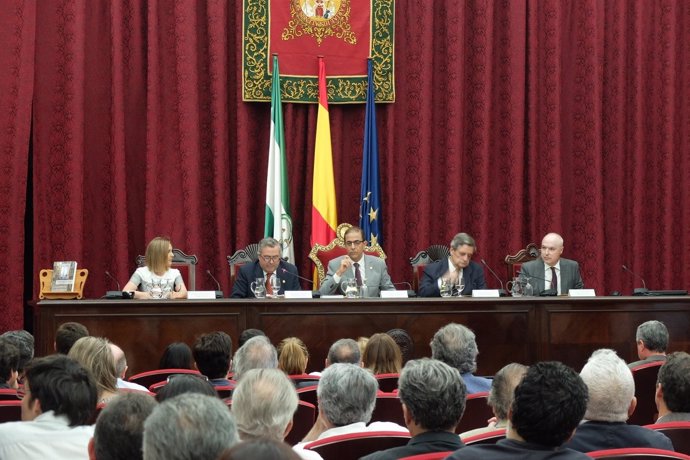 Libro Homenaje A Víctor Pérez Escolano