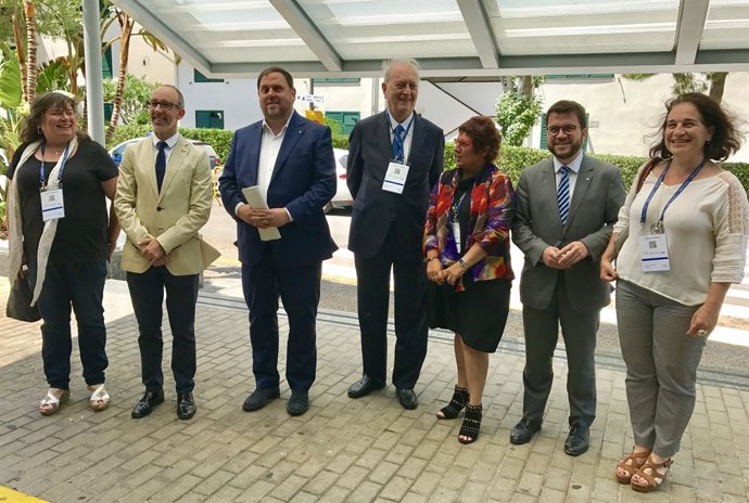 Vicepte.O.Junqueras,J.J.Brugera (Cercle) consellera D.Bassa, secr.P.Aragonès
