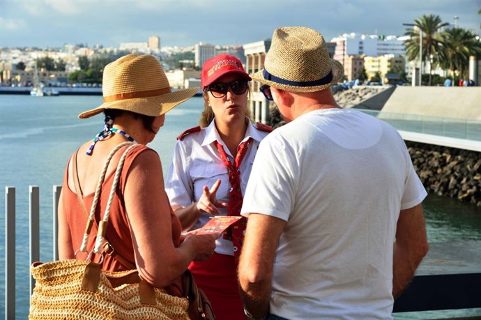 Atención de los cruceristas en Las Palmas de Gran Canaria