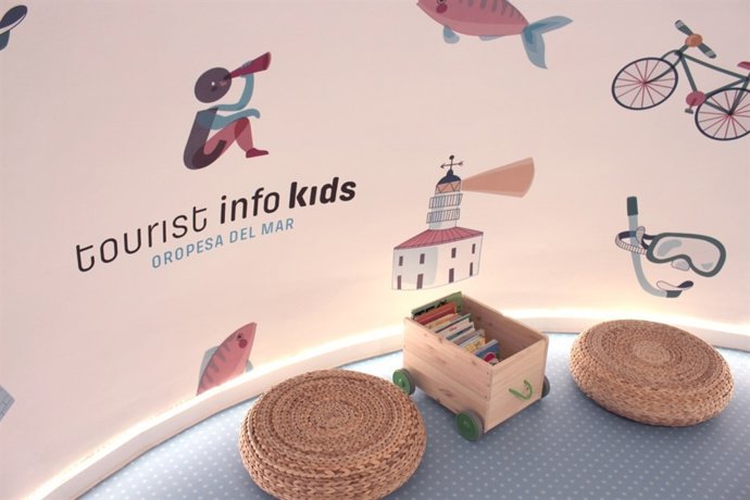Espacio para niños en oficina turismo de Oropesa 
