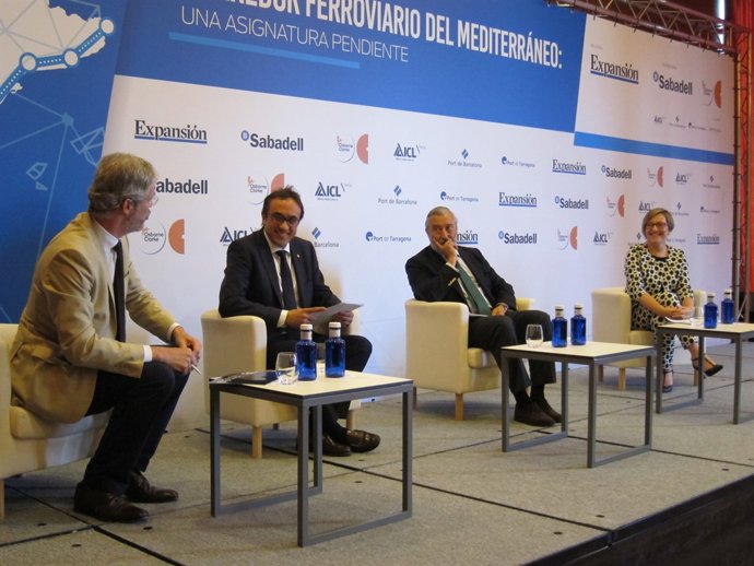 M.Saballs, J.Rull, J.Gómez-Pomar, M.J.Salvador