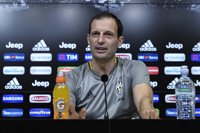 Allegri verificará el "estado" de Khedira para Cardiff ante el Bolonia