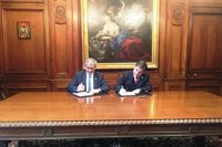 El rector de de Oviedo impulsa la colaboración con las universidades de Chile y Católica de Chile 